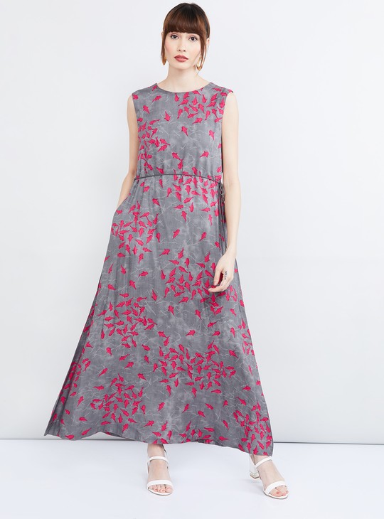 فساتين سيتي ماكس