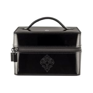 حقيبة من عود ميلانو لمنتجات التجميل