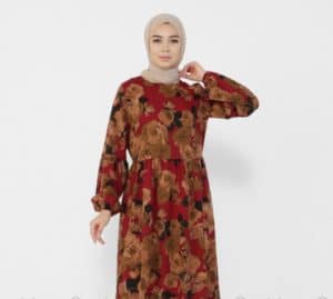 فستان بطبعة أزهار