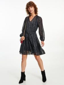 فستان سهرة قصير منقوش