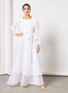 فستان سواريه أبيض للمحجبات