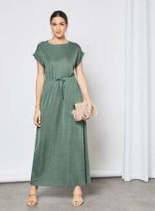 فستان سواريه أخضر