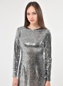 فستان سواريه فضي لامع