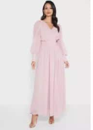 فستان سواريه للمحجبات