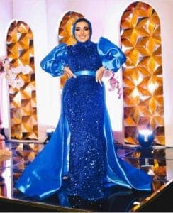 فستان فتافيت السكر باللون الأزرق