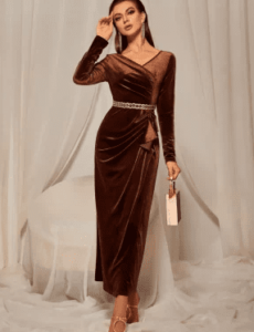 فستان قطيفة