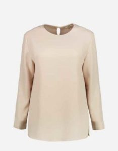 موديلات بلوزات باللون البيج