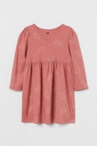 فستان سهرة بطبعة الورود