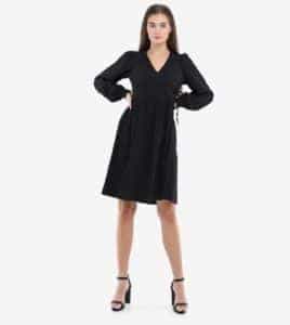 فستان قصير أسود