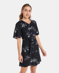 موقع فساتين سهرة رخيص منقوش قصير