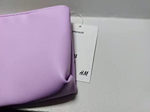 حقائب مكياج من اتش اند ام