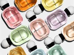 عطور اتش آند ام