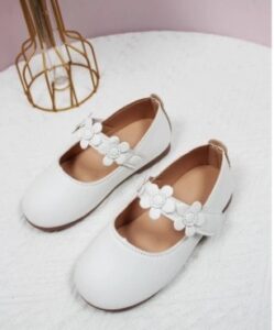 احذية شي ان للاطفال