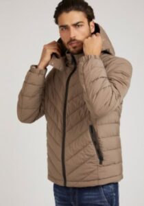 ملابس جيس رجالي