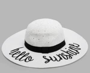 قبعات الشمس من رد تاغ