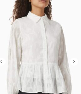 بلوزة نسائية للمحجلات