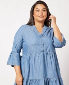 ملابس احجام كبيرة