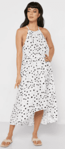 فستان ابيض نسائي نمشي