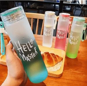 زجاجة ملونه