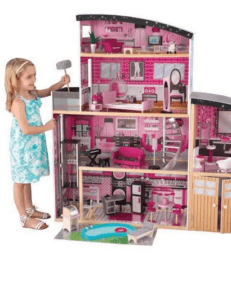 لعبة بيت الدمى