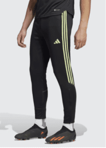 ملابس رياضية اون لاين