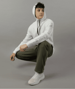 ملابس رياضية رجالية واسعة