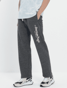 ملابس رياضية رخيصة