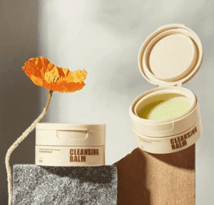 افضل مزيل مكياج للبشرة الدهنية