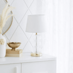 مصباح طاولة بقاعدة كريستال معدنية من نوفيلتي