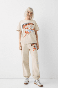 تيشرت بطبعة لولا باني