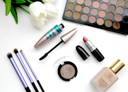 ميكاب_ مكياج _ ادوات تجميل